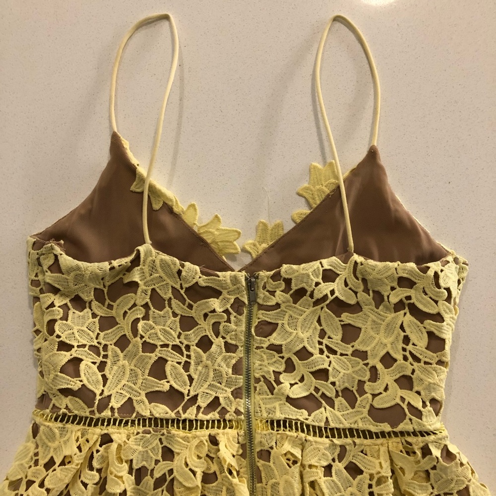 L’Atiste Yellow Floral Crochet Dress Size S 🌟 - Picture 4 of 7